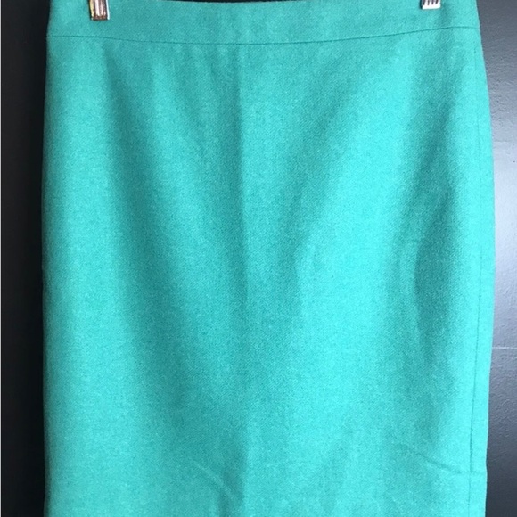 J Crew Vibrant Green Pencil Skirt - Picture 3 of 7